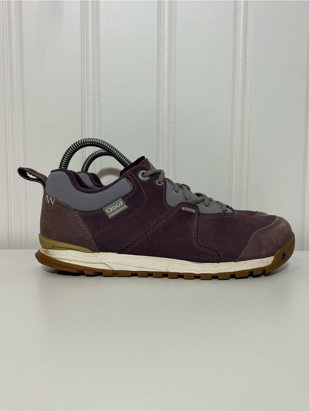 Oboz Emma low desert plum gum suede hiking boots